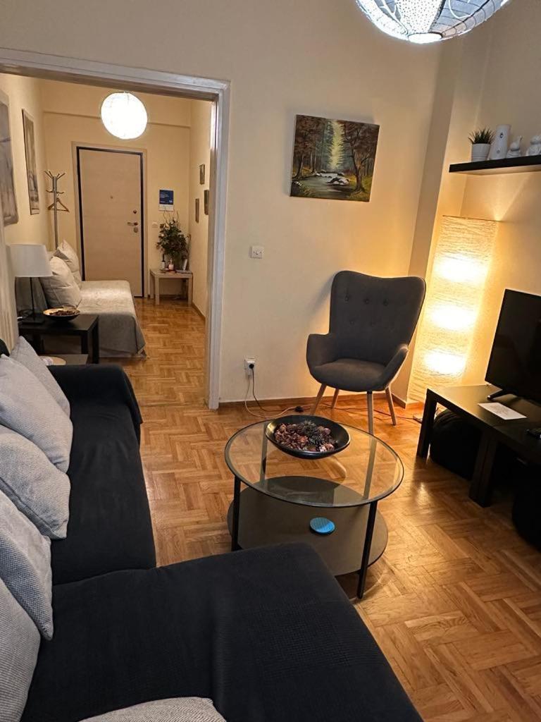 Renovated Cozy Apartment Near To Acropolis 아테네 외부 사진