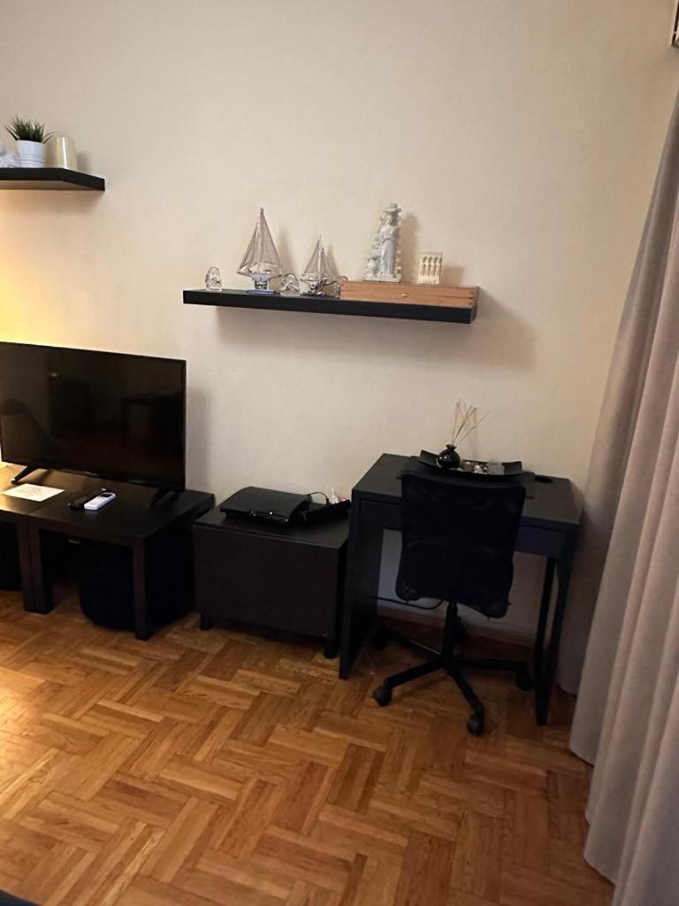 Renovated Cozy Apartment Near To Acropolis 아테네 외부 사진