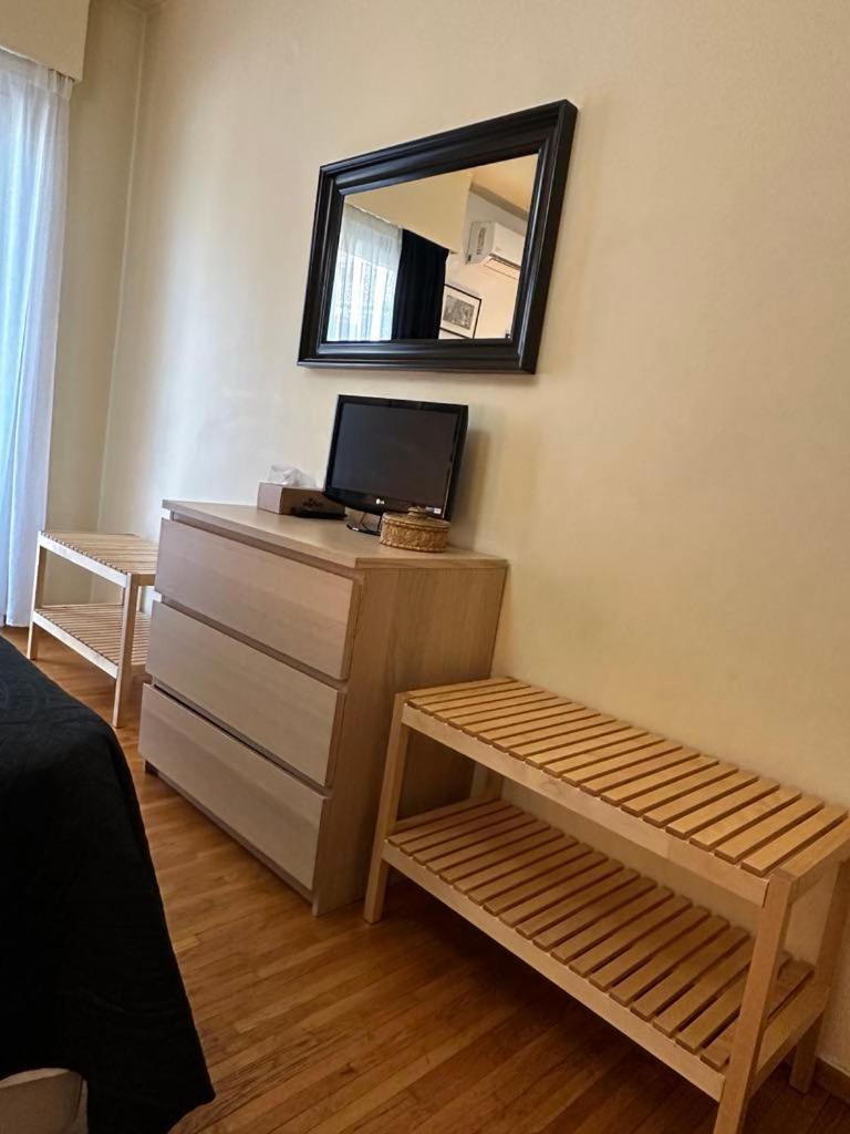 Renovated Cozy Apartment Near To Acropolis 아테네 외부 사진